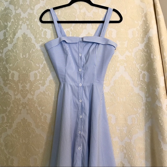 Pretty dress - new without tag - size medium - Picture 3 of 7